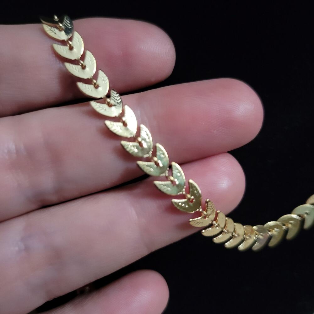 Stainless steel gold  fish tail chain necklace